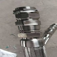 電纜穿線管防爆型管件加熱管出線口